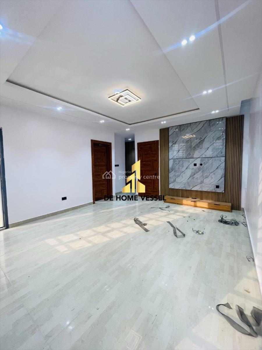 Beautifully Carved Luxury 5 Bedroom Detached Home with Bq, Lekki Phase 1, Lekki, Lagos, Detached Duplex for Sale