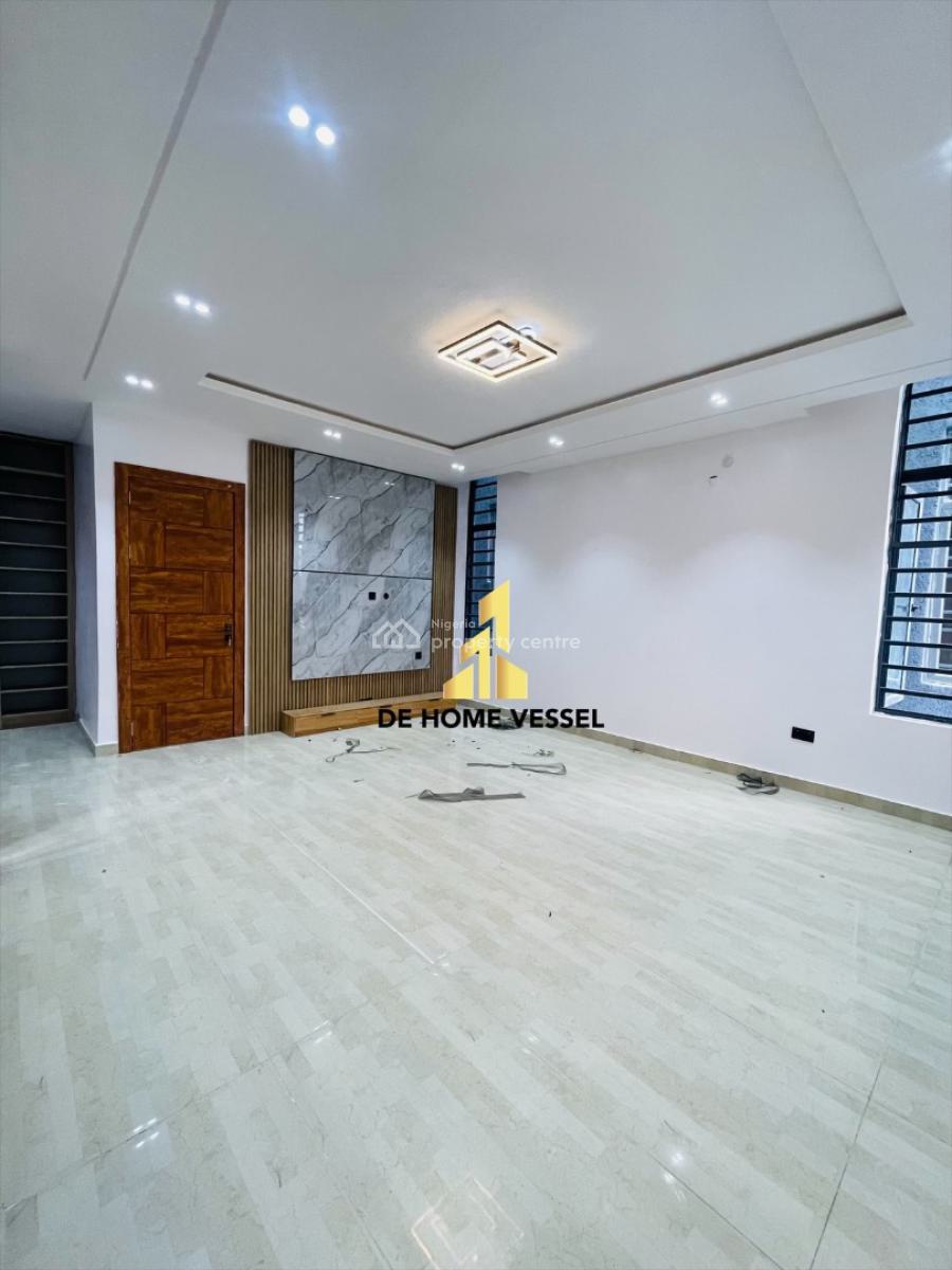 Beautifully Carved Luxury 5 Bedroom Detached Home with Bq, Lekki Phase 1, Lekki, Lagos, Detached Duplex for Sale