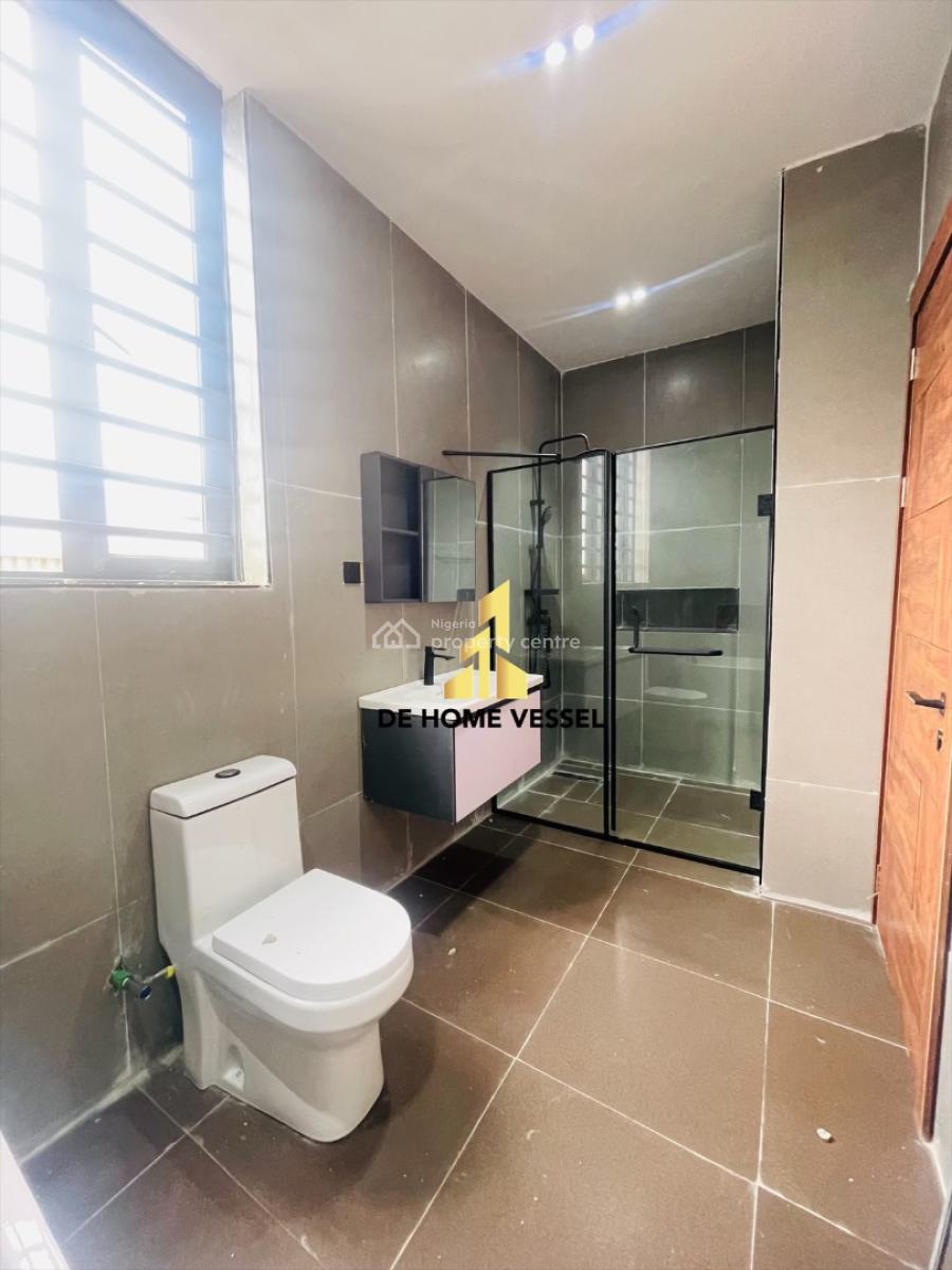 Beautifully Carved Luxury 5 Bedroom Detached Home with Bq, Lekki Phase 1, Lekki, Lagos, Detached Duplex for Sale