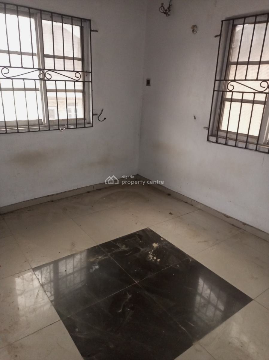 Lovely Self Contain Upstairs, Idado, Lekki, Lagos, Self Contain (single Rooms) for Rent