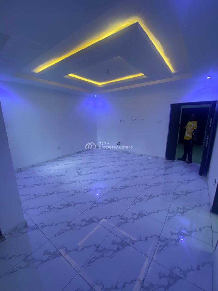 2 Bedroom Flat on The First Floor Now Available, Lekki Phase 1, Lekki, Lagos, Flat / Apartment for Rent
