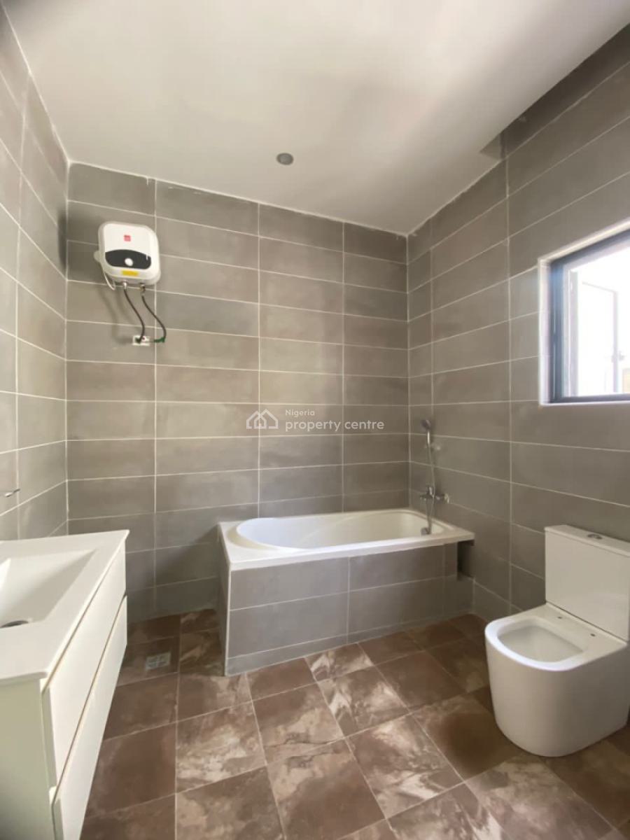 Spacious 4 Bedroom Terrace with Bq, Old Ikoyi, Ikoyi, Lagos, Flat / Apartment for Rent
