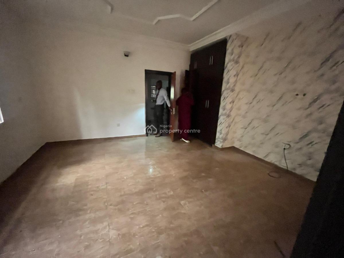 2 Bedroom Apartment on The First Floor, Mabushi, Abuja, Flat / Apartment for Rent