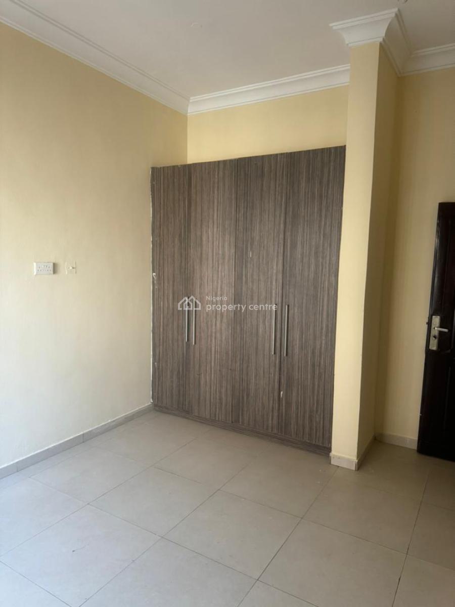 Fully Serviced Well Maintained 2 Bedroom Apartment, Off Kusenla Road, Ikate, Lekki, Lagos, Flat / Apartment for Sale