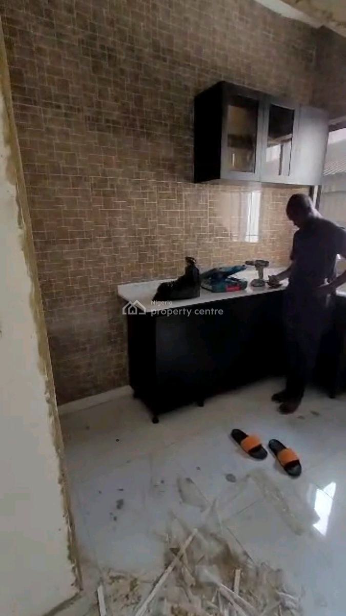 Newly Built Mini Flat Upstairs, Akoka, Yaba, Lagos, Mini Flat (room and Parlour) for Rent