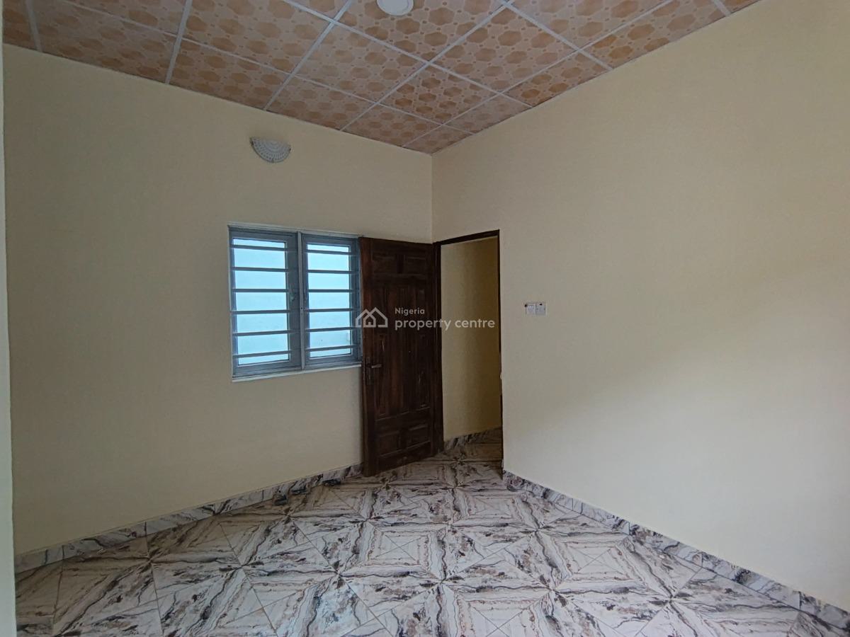 a Bedroom and Parlor, Igbe Road, Igbogbo, Ikorodu, Lagos, Mini Flat (room and Parlour) for Rent