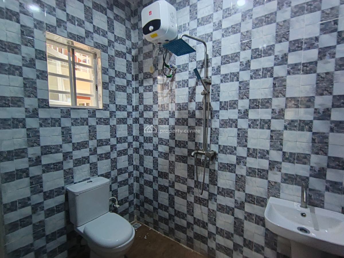 2 Bedroom Flat, Ebute, Ikorodu, Lagos, Flat / Apartment for Rent