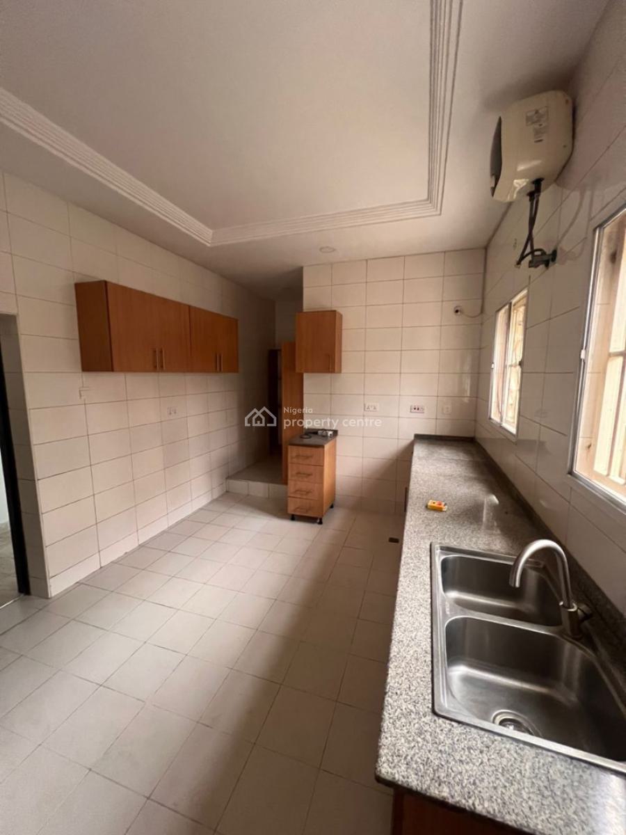 Beautifully Finished 3 Bedroom Flat with Generator Available, Jahi, Abuja, Flat / Apartment for Rent