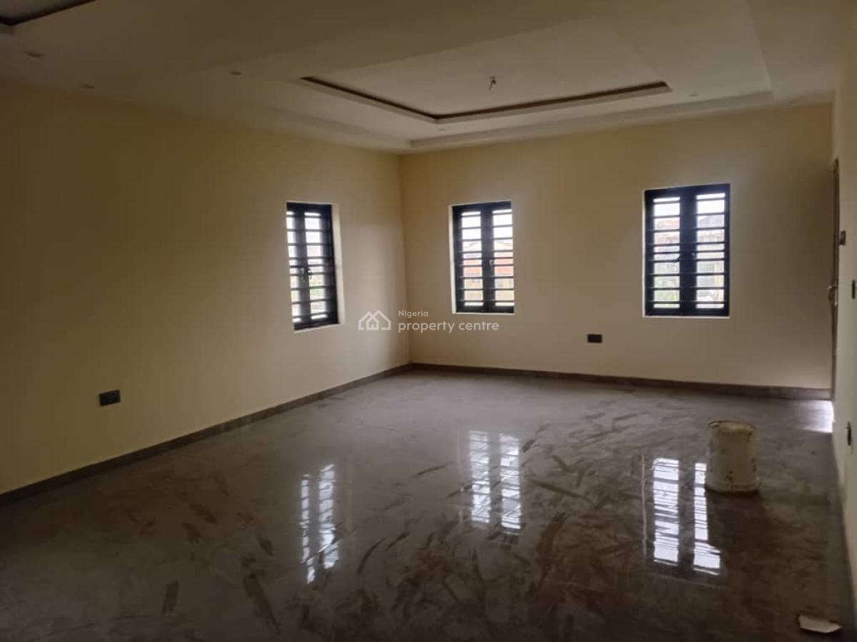One Unit of Brand New 2 Bedroom Penthouse Apartment, Bashorun, Ibadan, Oyo, Flat / Apartment for Sale