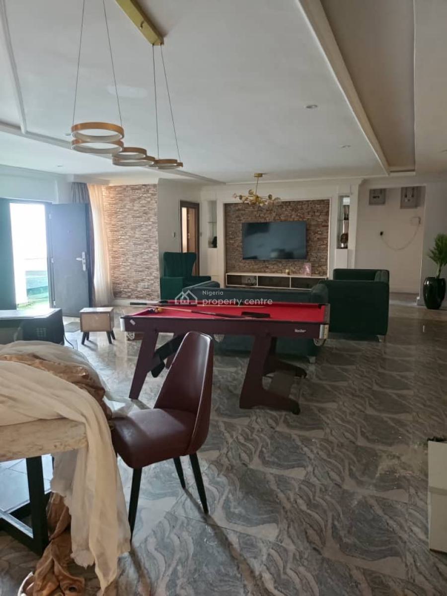 Luxury 3 Bedroom Flat, Off Admiralty Road, Lekki, Lagos, House for Rent