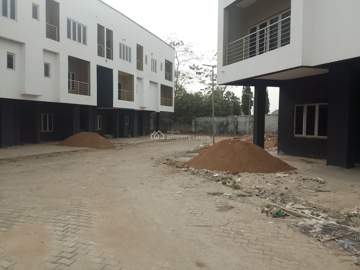 Brand New Three Flat, By Judges Quarters, Katampe (main), Katampe, Abuja, Block of Flats for Sale