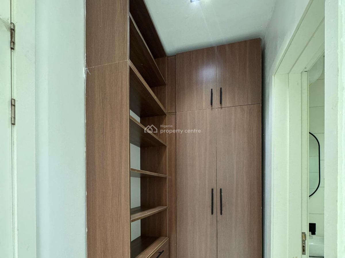 2 Bedroom Apartment, Ologolo, Lekki, Lagos, Self Contain (single Rooms) for Sale