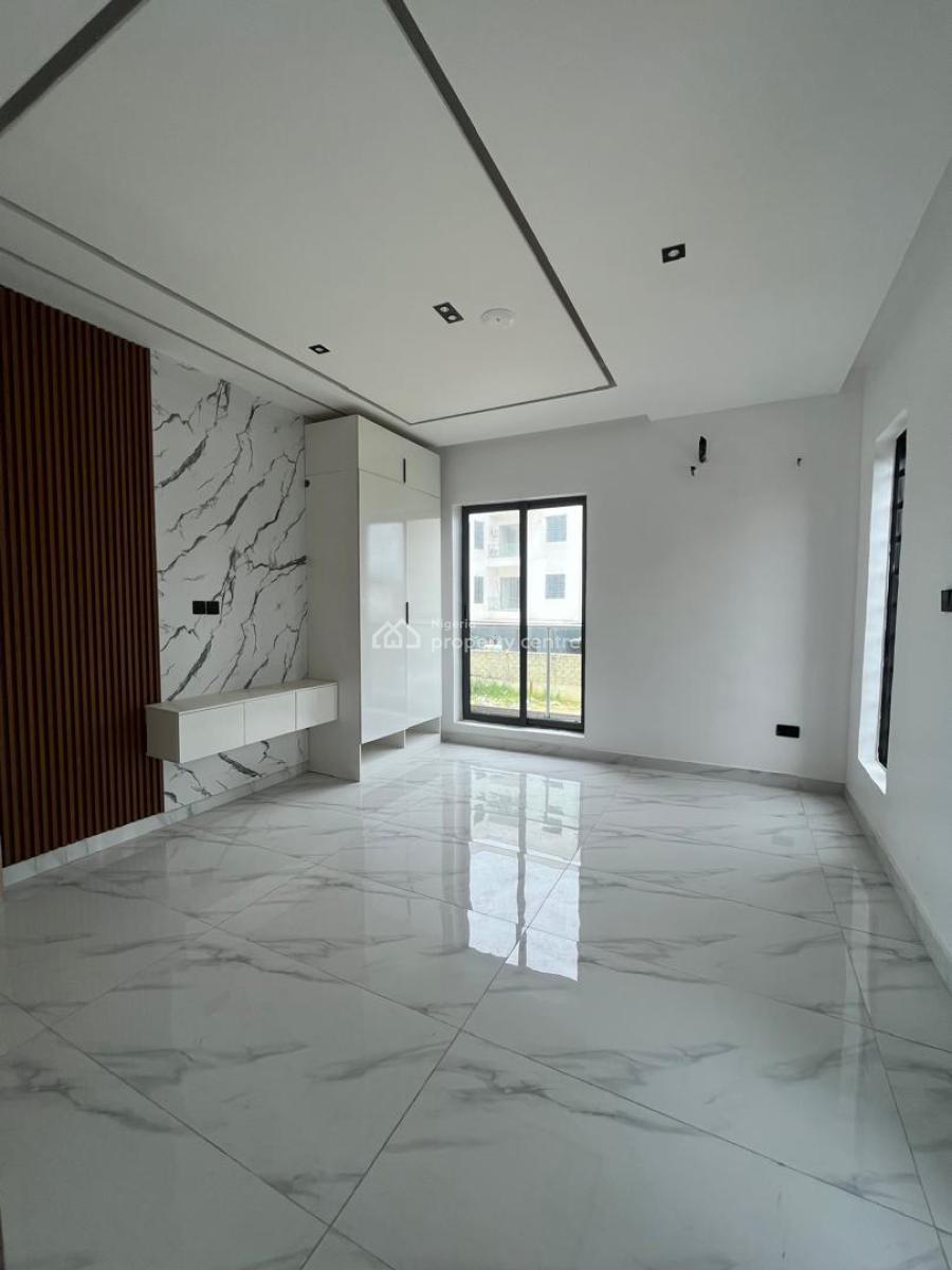 2 Bedrooms Flats, Chisco, Ikate, Lekki, Lagos, Flat / Apartment for Sale
