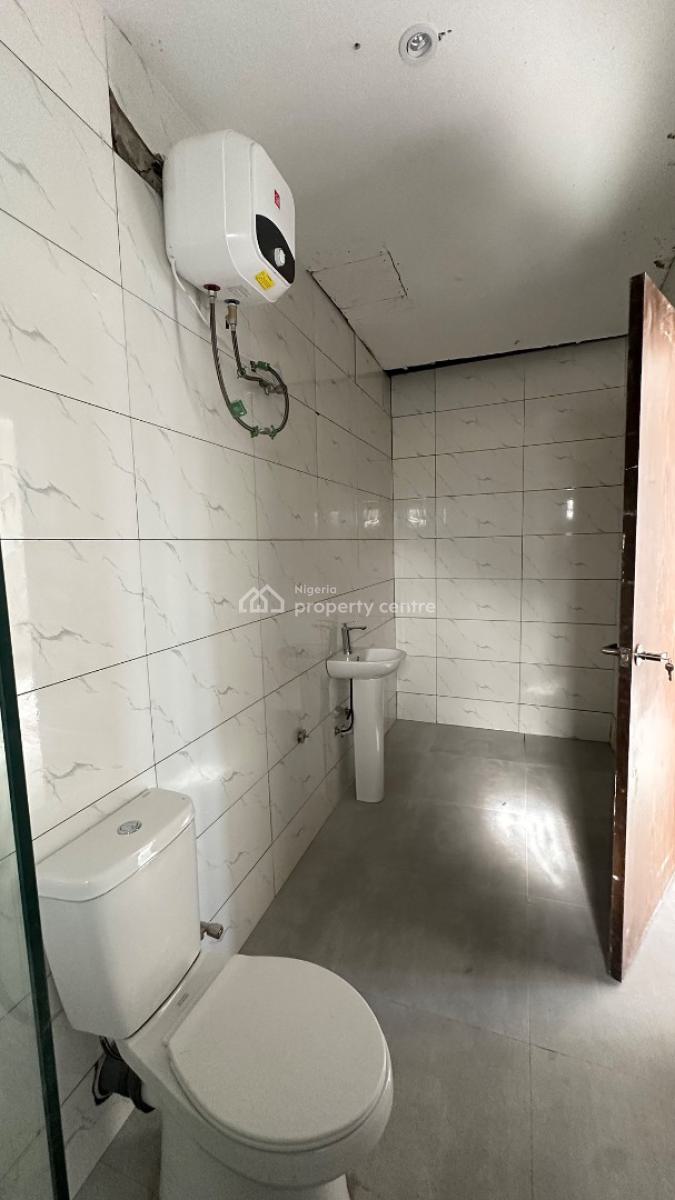 a Well Structured 3 Bedroom Penthouse Apartment + Bq, Ikota, Lekki, Lagos, Flat / Apartment for Sale