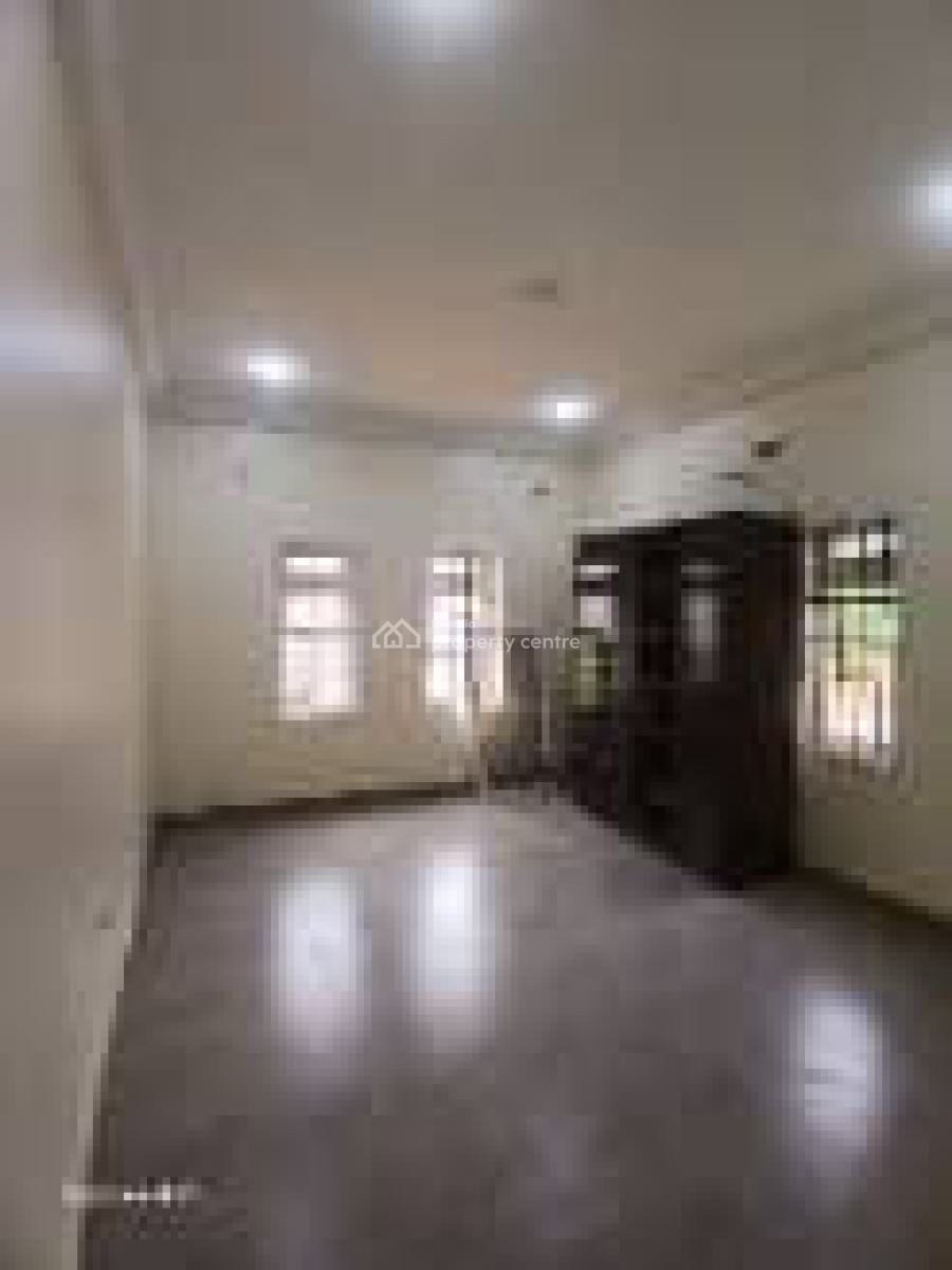 a Very Good Spacious & Serviced 3 Bedroom Flat, Jahi, Abuja, Flat / Apartment for Rent