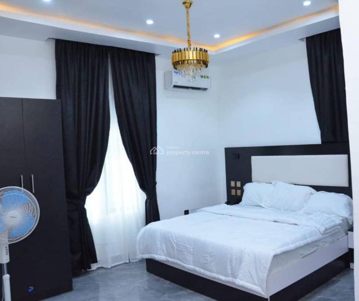 2 Bedroom Apartment, Allen Avenue, Ikeja, Lagos, Flat / Apartment Short Let