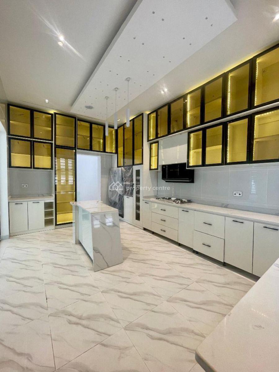 Exquisitely Finished 5 Bedroom Luxury Home with Cinema, Swimpool, Lekki Phase 1, Lekki, Lagos, Detached Duplex for Sale