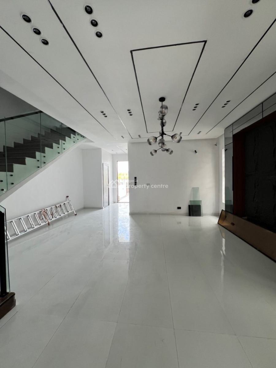 4 Bedroom Semi Detached + Bq, Ajah, Lagos, Semi-detached Duplex for Sale