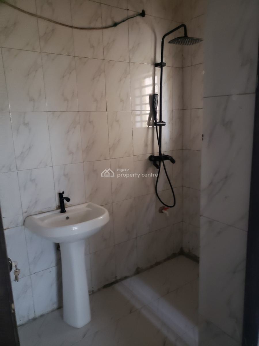 a Newly Renovated  2bedroom Apartment, Olokonla Ajah Lagos Nigeria, Ajah, Lagos, Terraced Duplex for Rent