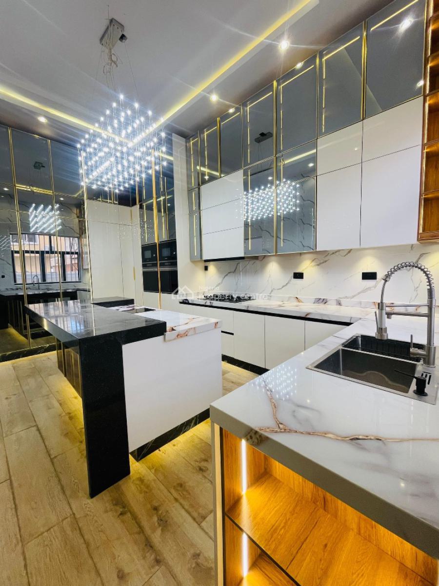 5 Bedroom Luxury Home with Cinema, Swimming Pool, Lekki Phase 1, Lekki, Lagos, Detached Duplex for Sale