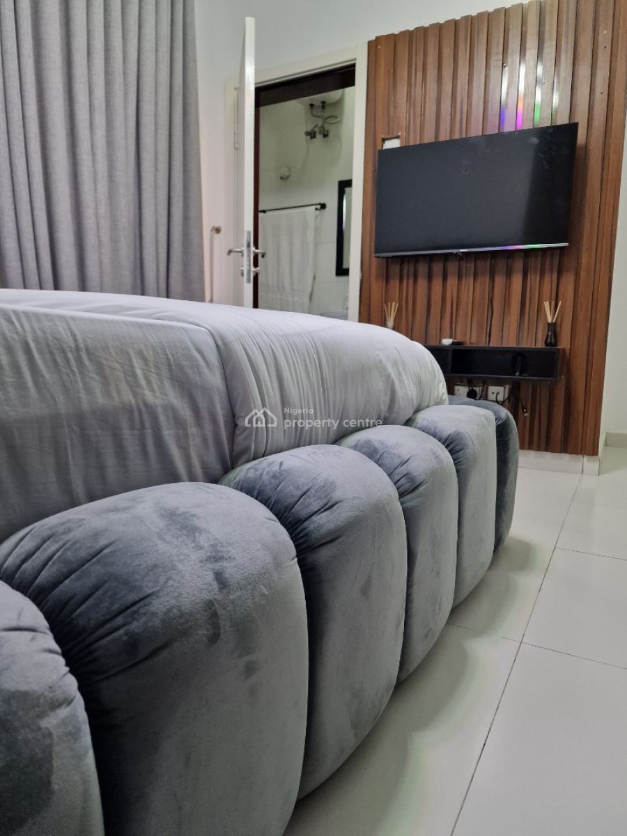 2 Bedroom Furnished Apartment, Admiralty Road, Lekki Phase 1, Lekki, Lagos, Flat / Apartment for Rent
