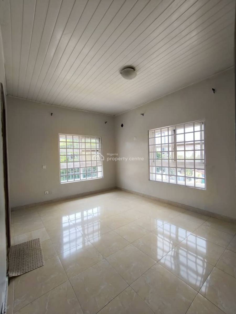 Well Maintained and Renovated 4 Bedroom Fully Detached, Northern Foreshore Estate, Chevron, Lekki, Lagos, Detached Duplex for Rent