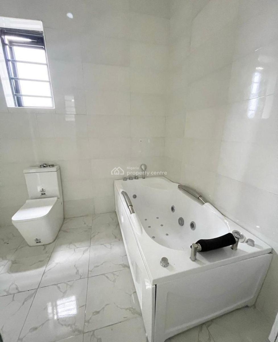4 Bedrooms Semi Detached Duplex, Chevron, Lekki, Lagos, Semi-detached Duplex for Sale