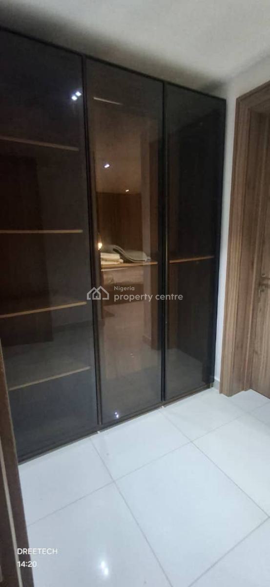 This Beautifully Designed Property Offers a Perfect Blend of Comfort, Lekki Phase 1, Lekki, Lagos, Block of Flats for Sale
