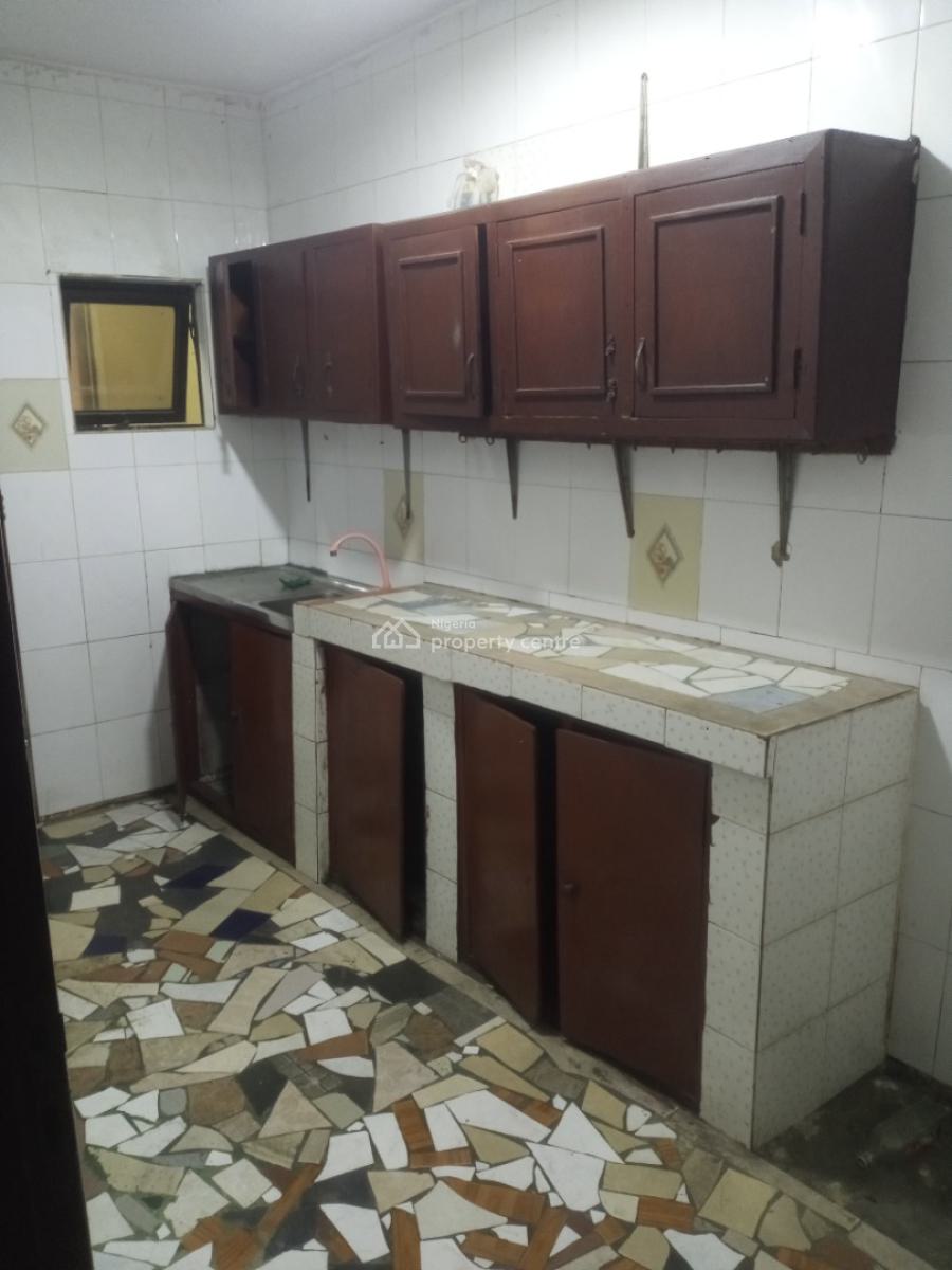 4 Bedroom, Adekunle Kuya, Off Adelabu, Surulere, Lagos, Flat / Apartment for Rent