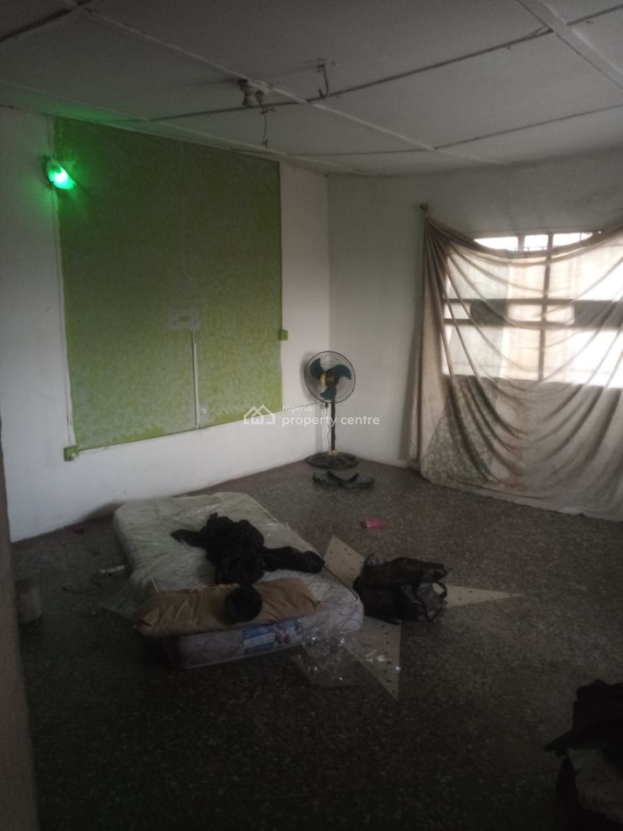 Massive Self Contain, Akinyele, Aguda, Surulere, Lagos, Self Contain (single Rooms) for Rent