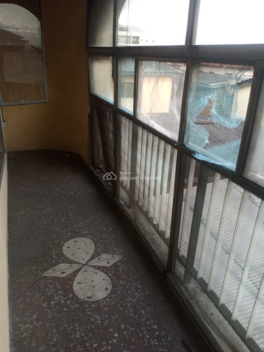 Massive Self Contain, Akinyele, Aguda, Surulere, Lagos, Self Contain (single Rooms) for Rent