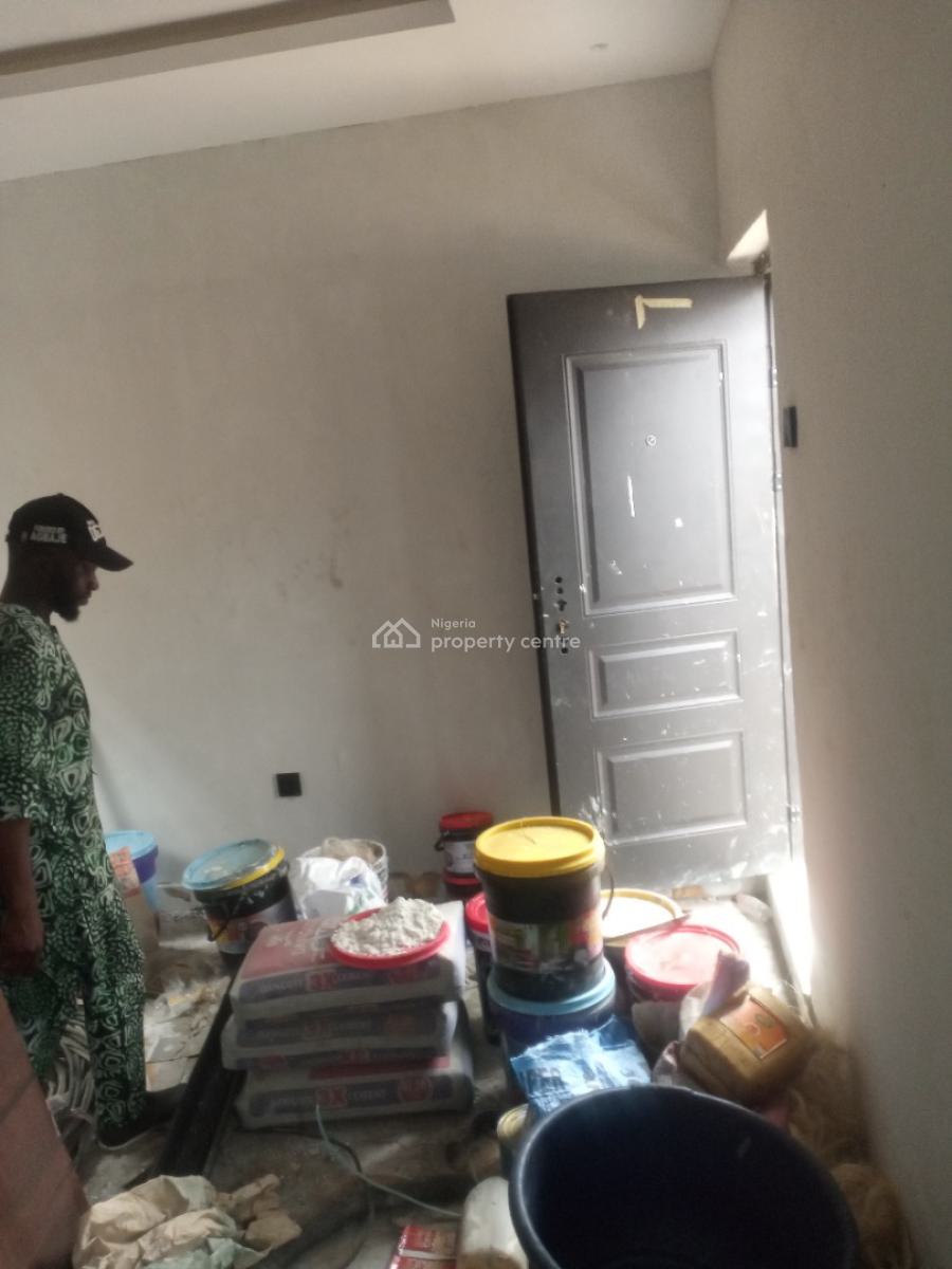 Executive Room Self Contain, Off Adekunle Kuye, Aguda, Surulere, Lagos, Self Contain (single Rooms) for Rent