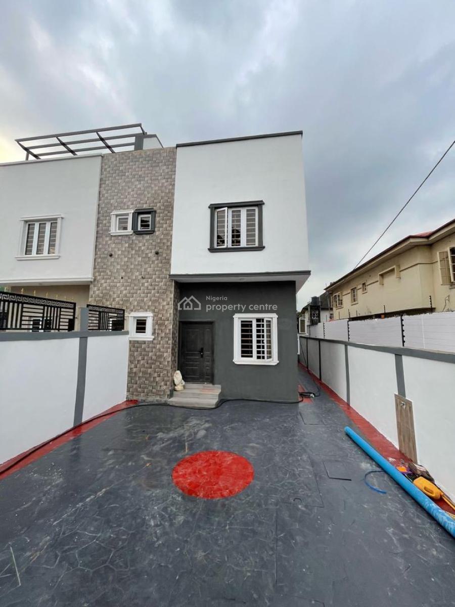 4 Bedroom Semi Detached Duplex with Bq, Gra Phase 1, Magodo, Lagos, Semi-detached Duplex for Sale