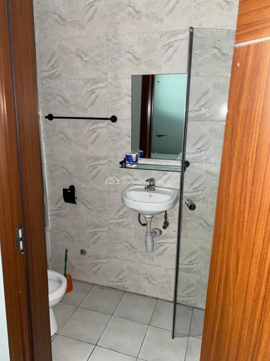 Unfurnished 2 Bedrooms Apartment, Nike Arts Gallery, Ikate, Lekki, Lagos, Flat / Apartment for Rent