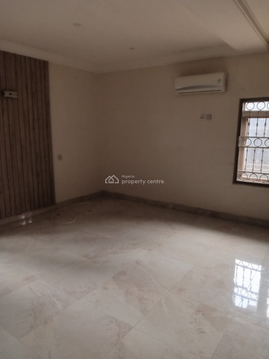 Spacious Serviced 6 Bedrooms Fully Detached + Units of Room Bq + Acs + Gen., Wuse 2, Abuja, Detached Duplex for Rent