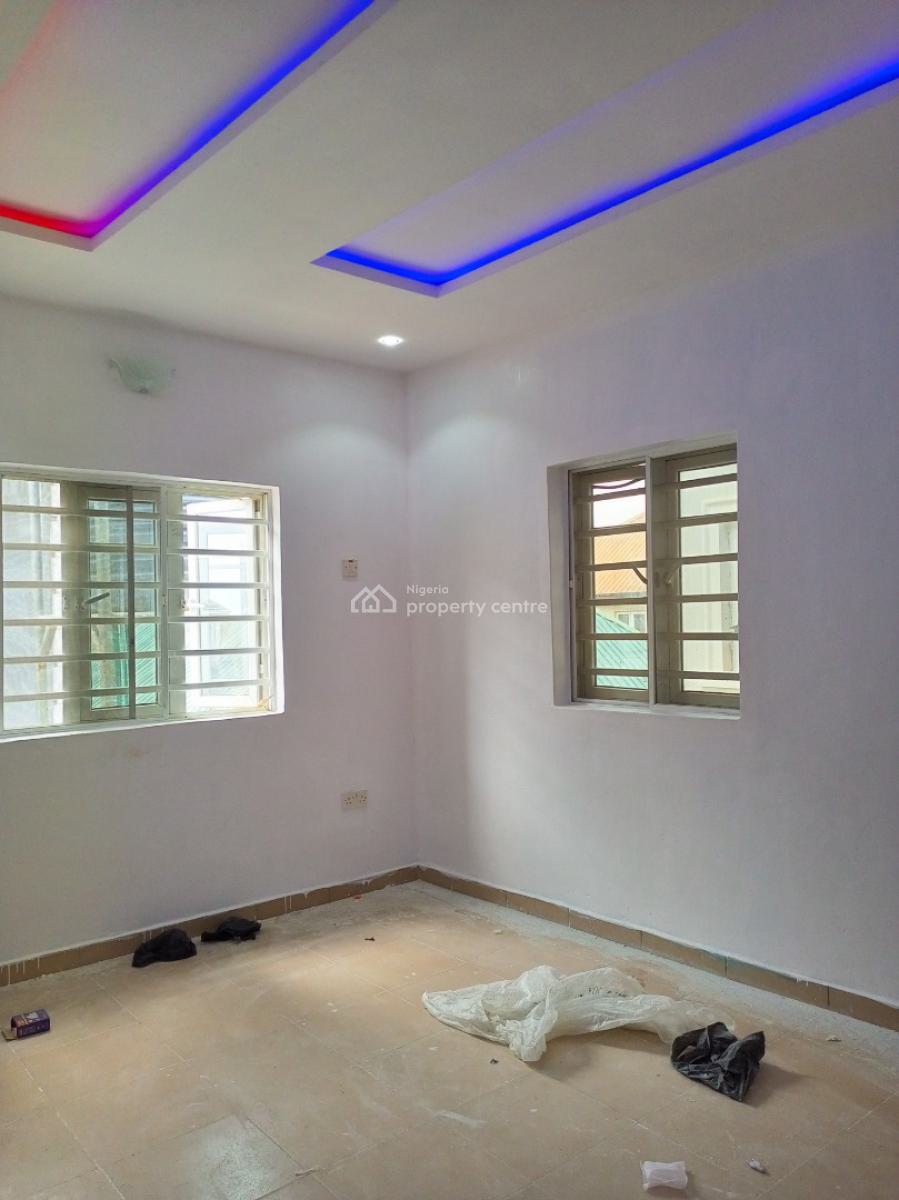 Luxury 3 Bedroom Flat, Safu Ayobo, Ayobo, Lagos, Flat / Apartment for Rent