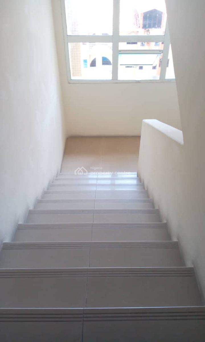 Fully Service 3 Bedroom Apartment with Fitted Kitchen and Amenities, Ikoyi, Lagos, Flat / Apartment for Sale