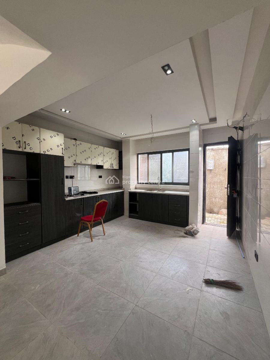 Stunning 4 Bedroom Terrace with Swimming Pool, Ikate Elegushi, Lekki, Lagos, Terraced Duplex for Sale