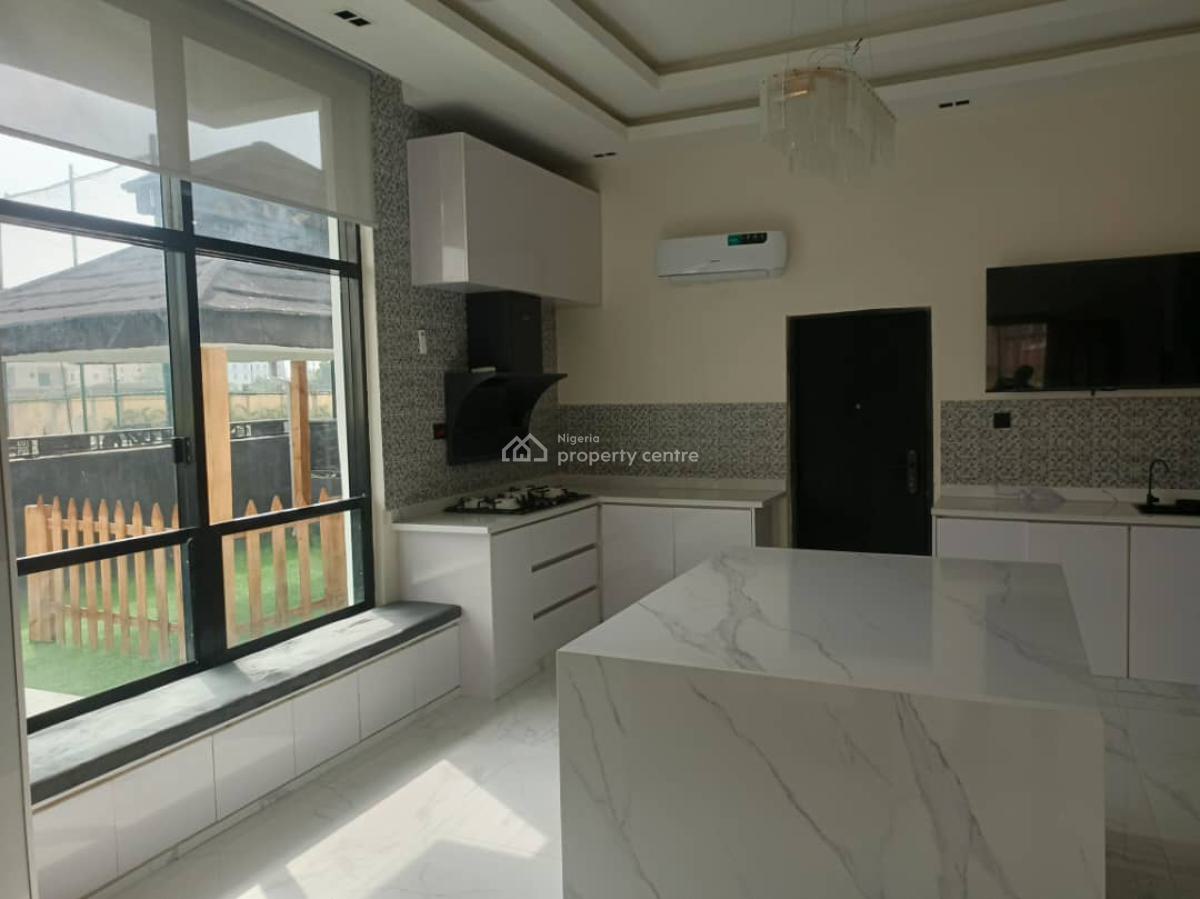 5 Bedroom Home Sitting on 525sqm in a Very Serene Estate, Ikate, Lekki, Lagos, Detached Duplex for Sale