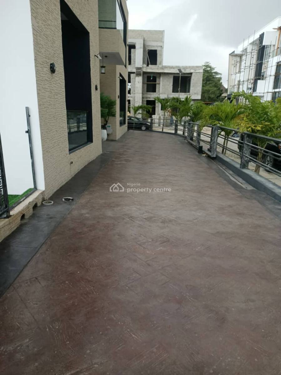 5 Bedroom Home Sitting on 525sqm in a Very Serene Estate, Ikate, Lekki, Lagos, Detached Duplex for Sale