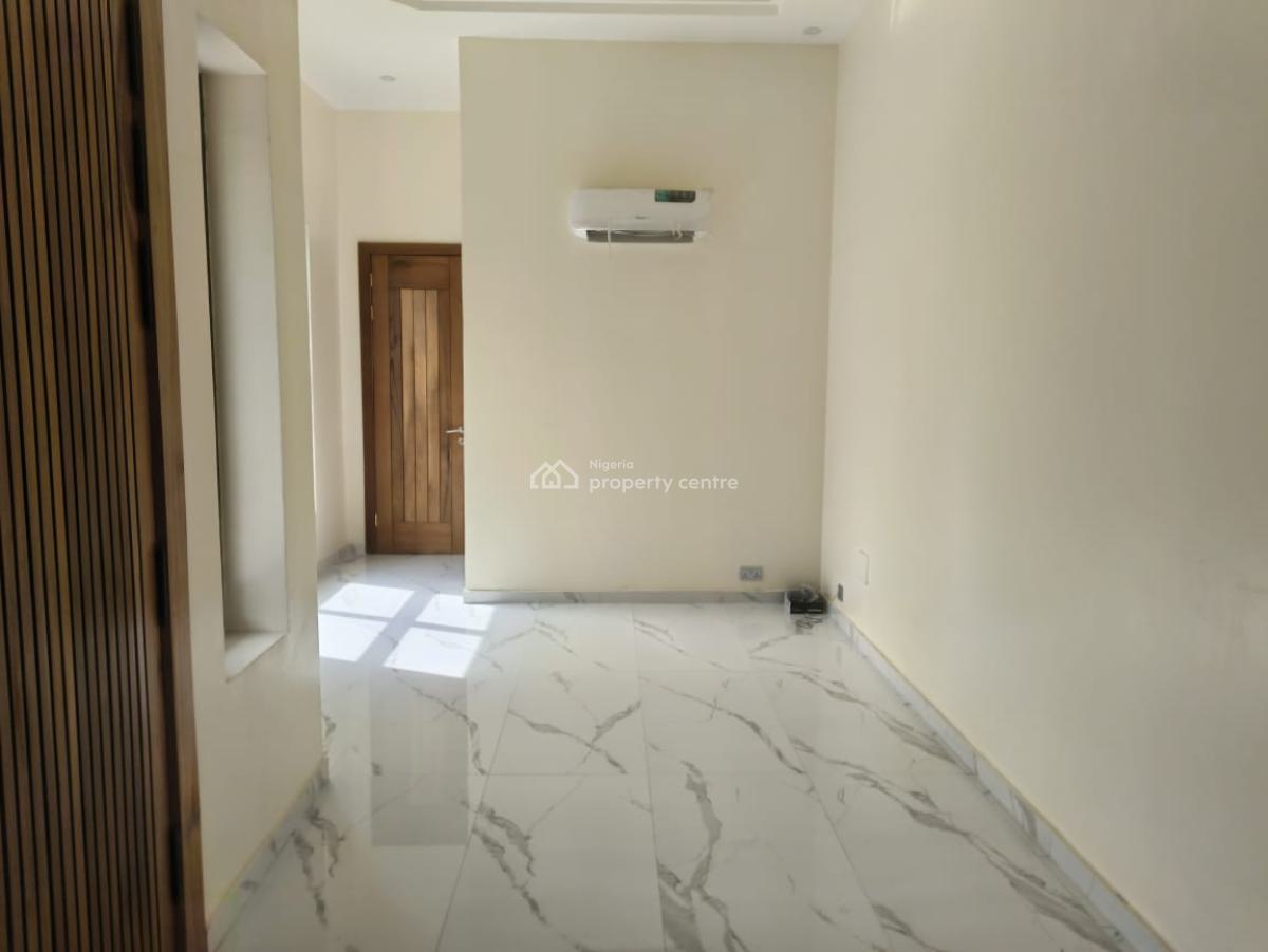 5 Bedroom Home Sitting on 606 Sqm in a Very Serene Estate, Ikate, Lekki, Lagos, Detached Duplex for Sale