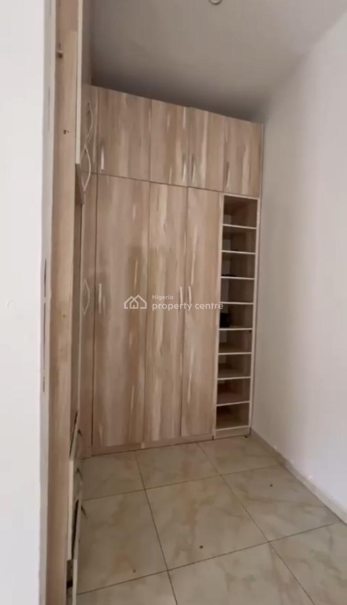 a Spacious Masters Bedroom with Balcony and Shared Fitted Kitchen, Royal Pine Estate, Lekki, Lagos, Self Contain (single Rooms) for Rent