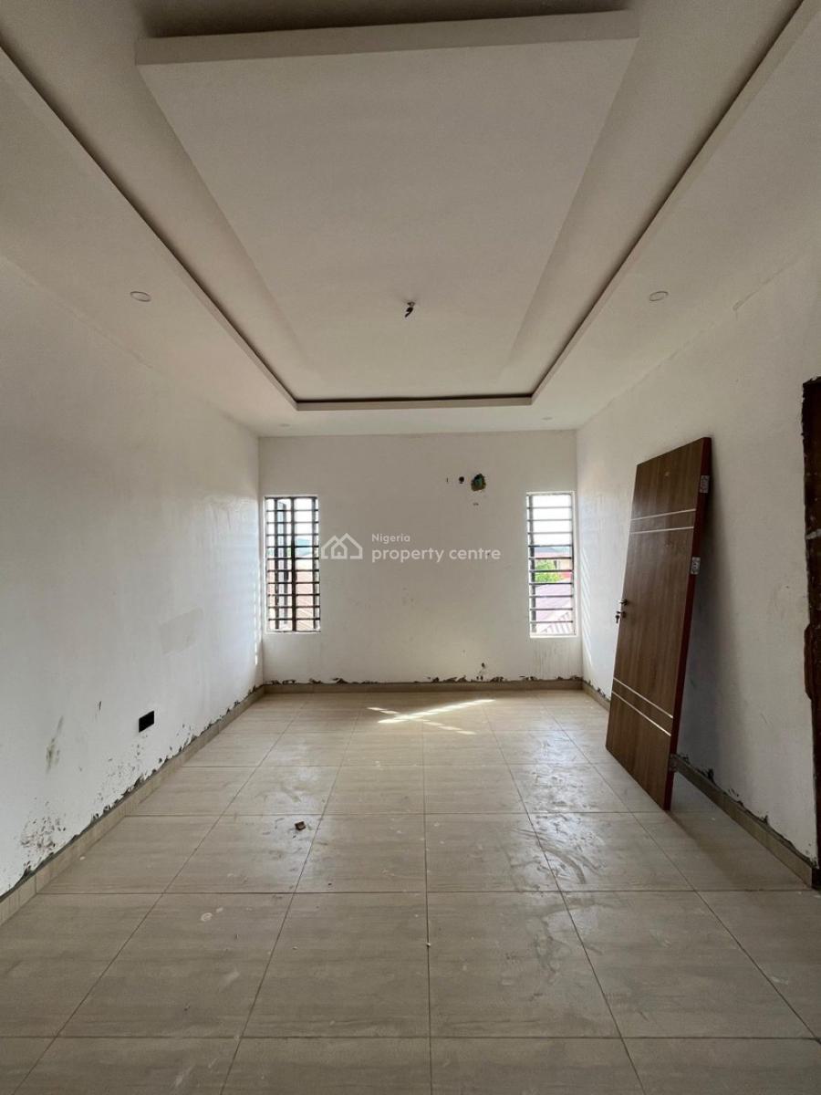 Luxury Built 4 Bedroom  Duplex in a Very Secured Estate, Beautifully Constructed and Spaciously Built Home in a Secured Estate, Gbagada, Lagos, Detached Duplex for Sale