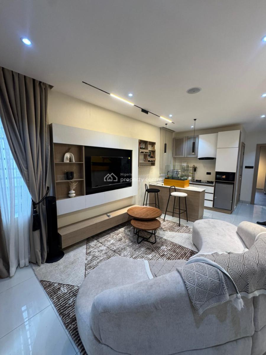 Luxury 1 Bedroom Apartment, Surulere, Lagos, Block of Flats for Sale