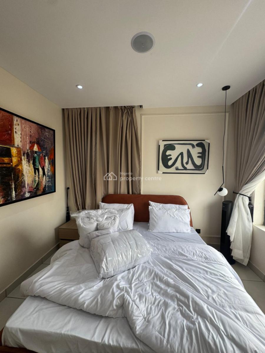 Luxury 1 Bedroom Apartment, Surulere, Lagos, Block of Flats for Sale