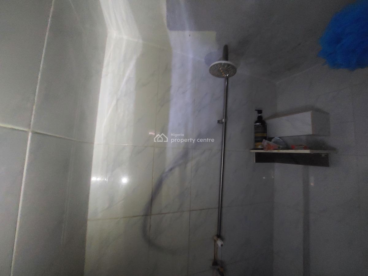 a Room Self Contain, Lekki Scheme 2 Estate, Ajah, Lagos, Self Contain (single Rooms) for Rent