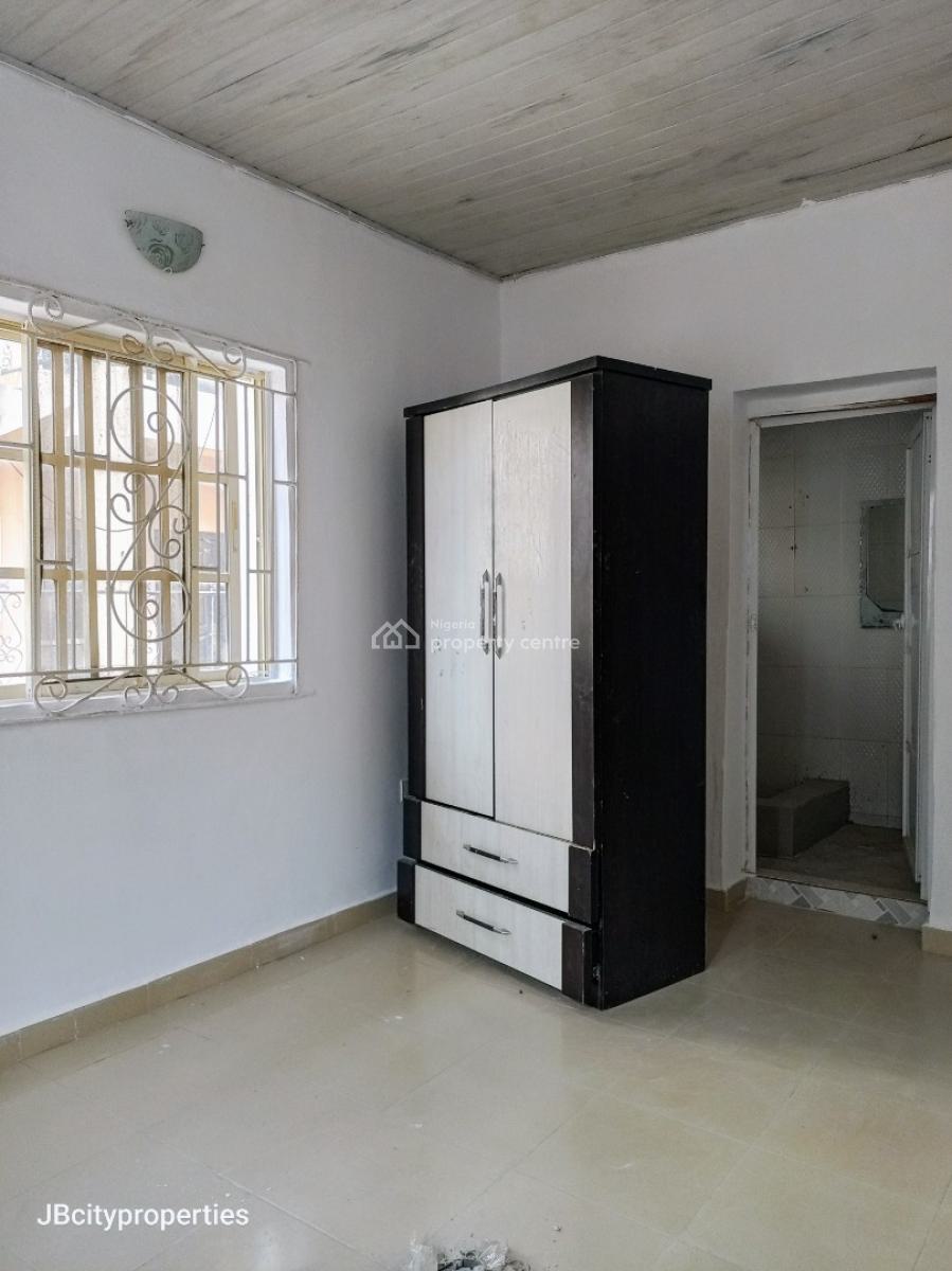 Bey Sharp Spacious 2 Bedroom, Ogombo, Ogombo, Ajah, Lagos, Detached Bungalow for Rent