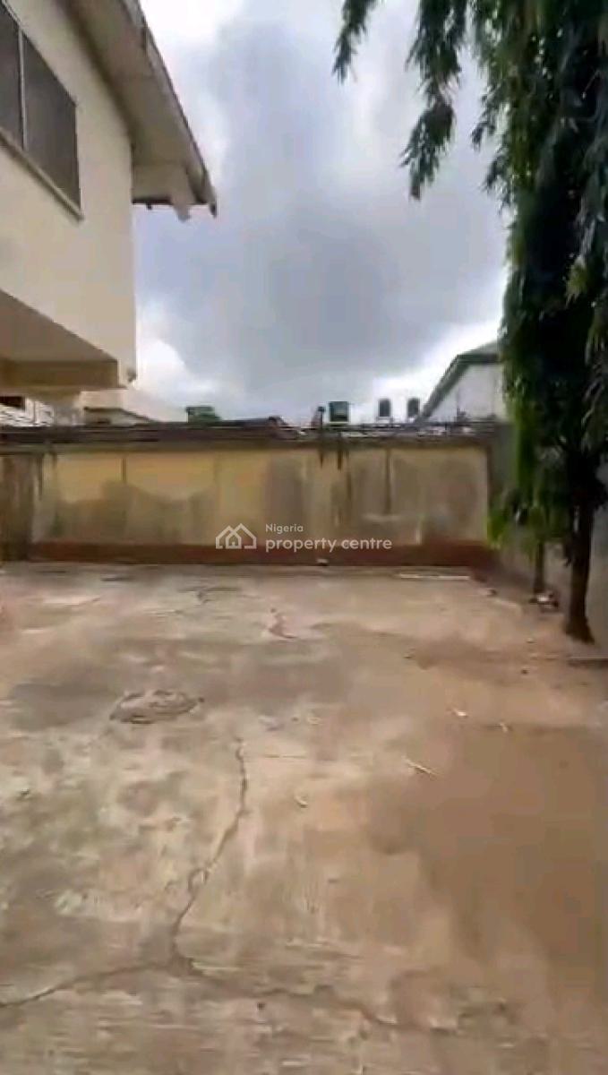 7 Bedroom Duplex in Gra Ikeja, Ikeja Gra, Ikeja, Lagos, Detached Duplex for Sale