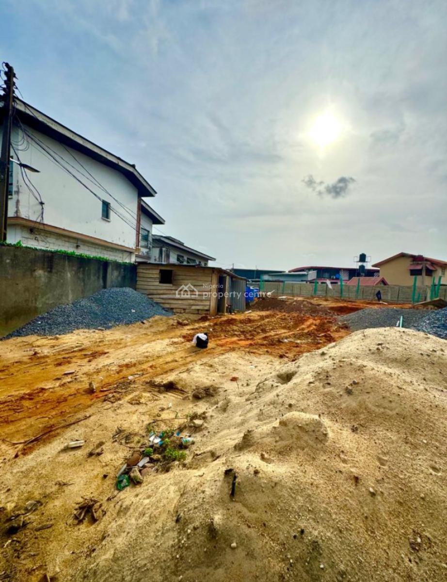Exquisite 4bedroom Terrace Duplex, Off Randle Road, Surulere, Lagos, Surulere, Lagos, Terraced Duplex for Sale