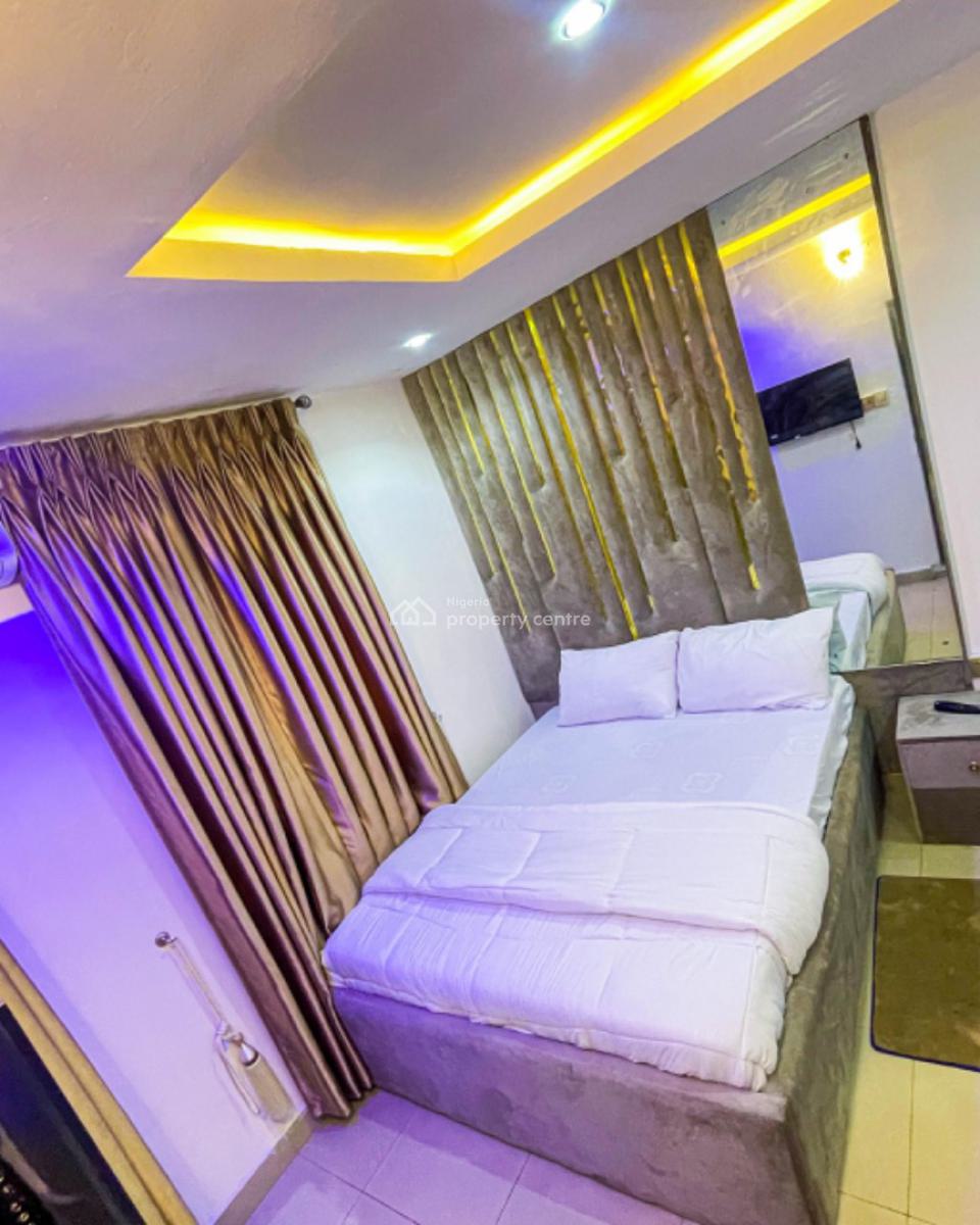 Fully Furnished 2bedroom Flat with 247 Power, Solar, Inverter, Ikota, Lekki, Lagos, Flat / Apartment for Rent